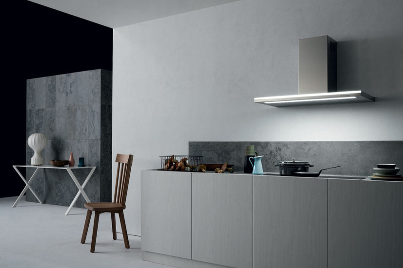 umetnost-tisine-in-cistega-zraka/Falmec-stanka-napa