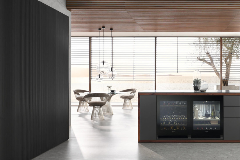 z-aparati-miele-je-zivljenje-lepse/vinske-vitrine-miele